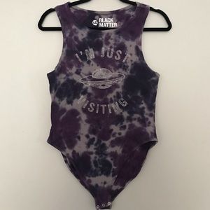 👽🛸 “I’m Just Visiting” Tie Dye Bodysuit